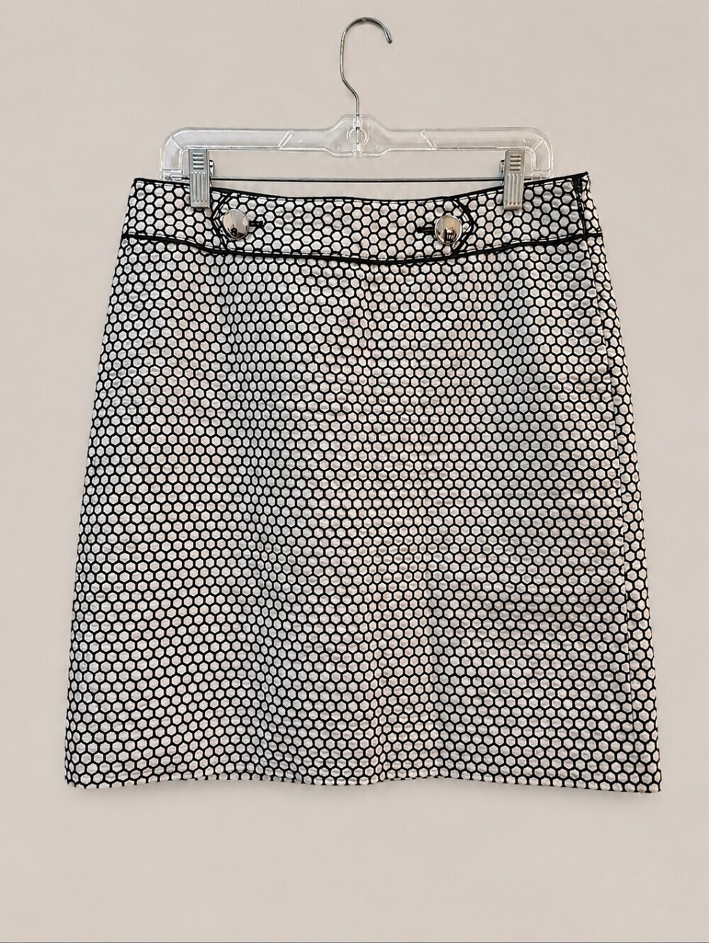 Ann Taylor Honeycomb Geometric Stitch Pencil Skirt - 10 - Black Ivory
